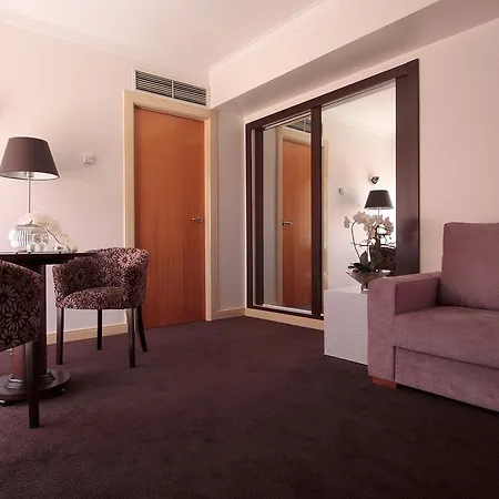 Hotel As Americas 4*