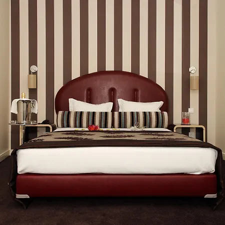 آز أمريكاس 4*